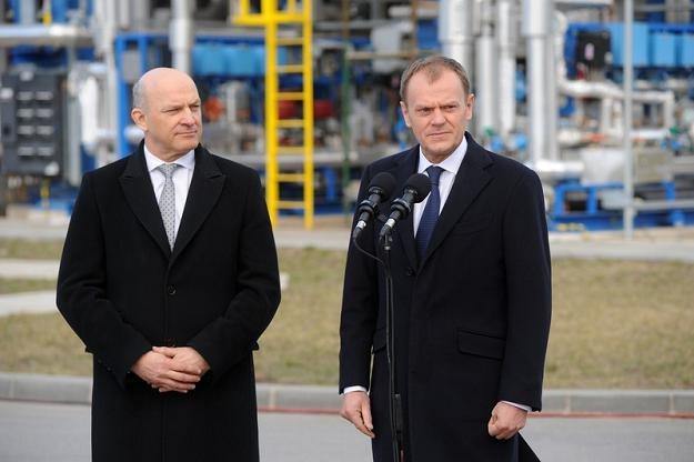 Donald Tusk, premier RP i Paweł Olechnowicz, prezes Grupy Lotos Fot. Wojciech Stróżyk /Reporter