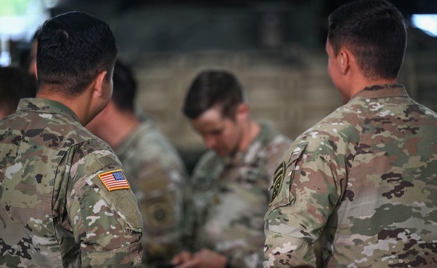 ​Donald Tusk zabrał głos ws. wyjazdu żołnierzy USA z Jasionki