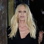 Donatella Versace straszy na pokazie!