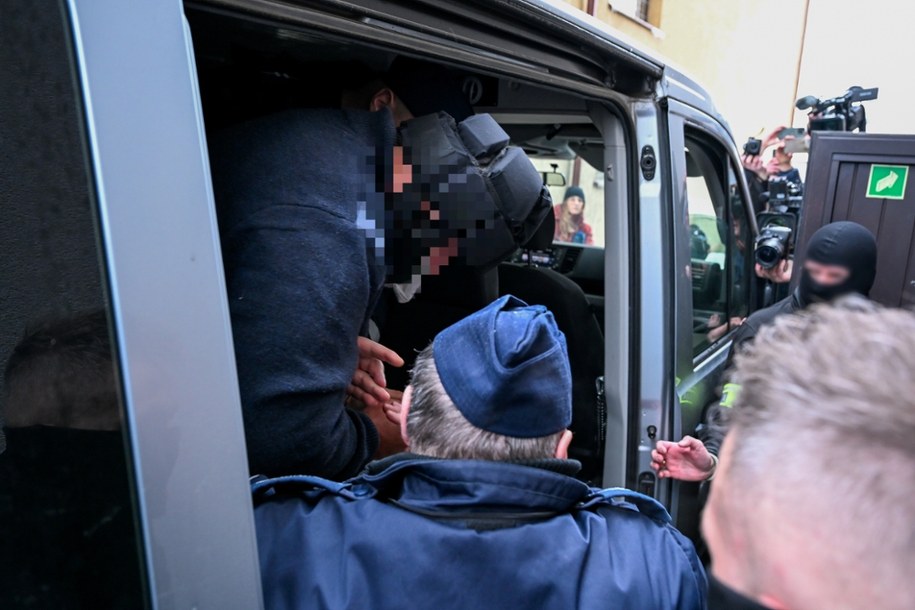 Doprowadzenie Piotra K. do prokuratury /Piotr Kowala /PAP