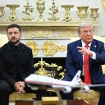 Mychajło Podolak Doradca Zełenskiego ujawnia słowa Trumpa. Oto, co powiedział o "rosyjskim scenariuszu"