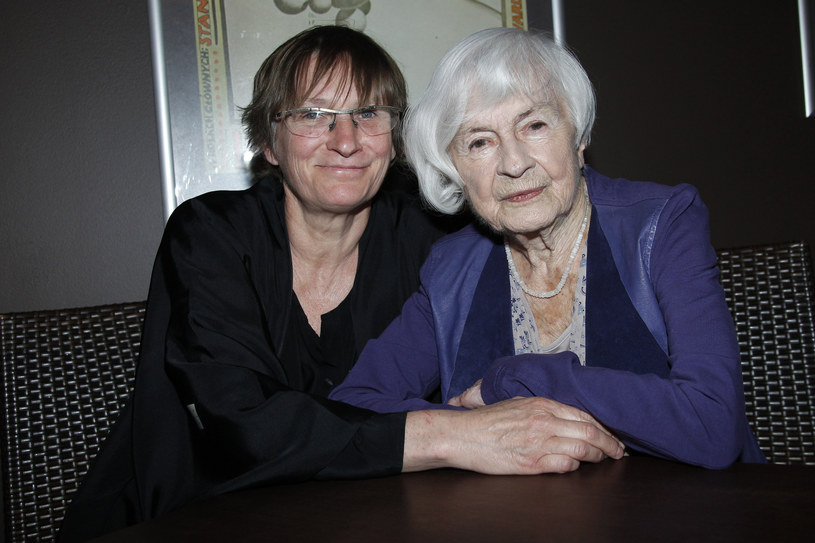 Dorota Kędzierzawska i Danuta Szaflarska na premierze filmu "Inny świat" (2013) /Engelbrecht /AKPA