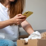 Dostają za darmo, wystawiają za fortunę. Internauci mówią "dość"