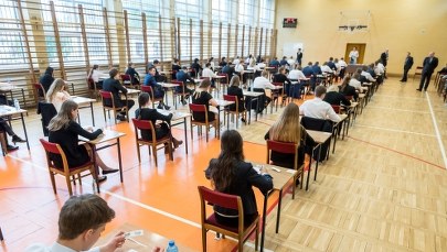 Dostała SMS podczas matury. Egzamin został unieważniony 