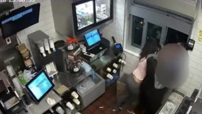 Dostała za mało keczupu w McDonaldzie, więc pobiła menadżera
