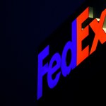 Dostałeś podejrzanego SMS-a od firmy FedEx? Uwaga, nadawcą mogą być oszuści