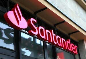 Dostałeś takiego maila od banku Santander? Lepiej go usuń