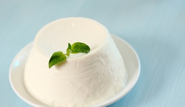 Dostarcza białka i witaminy B12, a nie tuczy. Za co jeszcze Włosi uwielbiają ricottę?