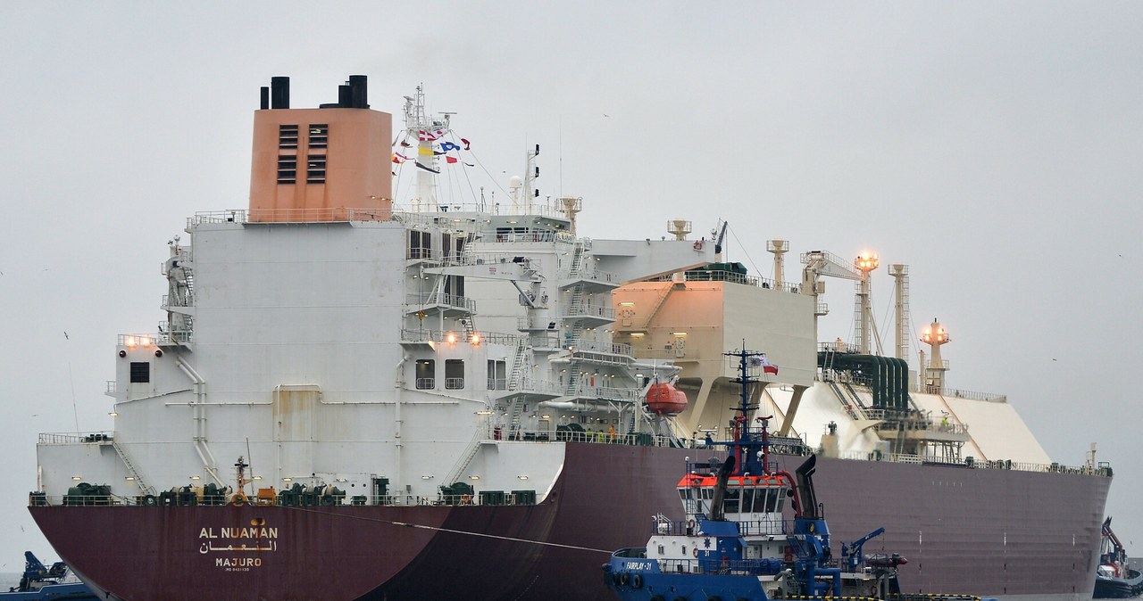 Dostawy LNG z Kataru do innych krajów ulegają opóźnieniom przez kryzys na Morzu Czerwonym /Lukasz Szelemej/East News /East News
