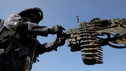 Dostawy ropy z Bliskiego Wschodu do Europy mniejsze o połowę po atakach Huti