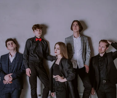 DOTS i "Nieba": Niepokoje młodego pokolenia [WIDEO,TEKST]