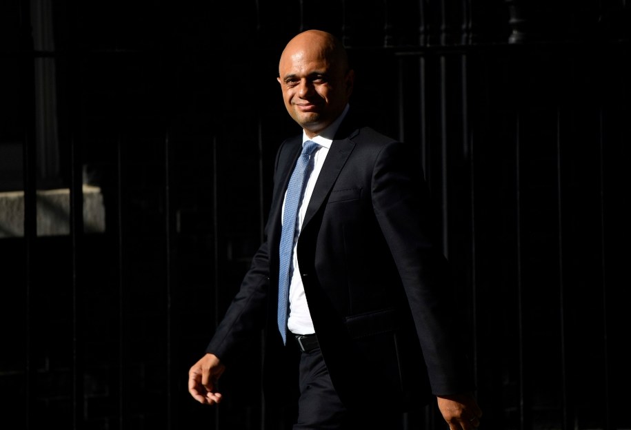 Dotychczasowy minister spraw wewnętrznych Sajid Javid został w środę ministrem finansów /NEIL HALL /PAP/EPA