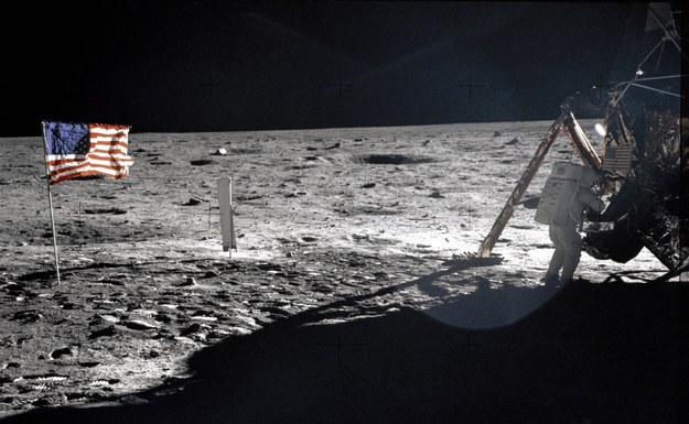 Dowódca Apollo 11, Neil Armstrong na Księżycu /NASA /materiały prasowe