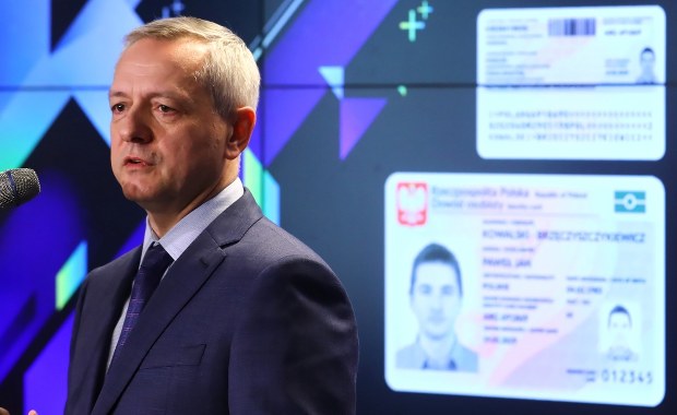 Dowody osobiste z błędem jeszcze nawet przez dwa lata