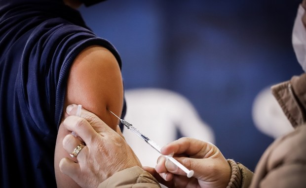 Dr Jursa-Kulesza: Wciąż mamy jeszcze szansę wyhamować czwartą falę 