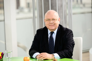 Dr Leszek Borkowski o AstraZenece: Trzeba wyważyć korzyści i ryzyko