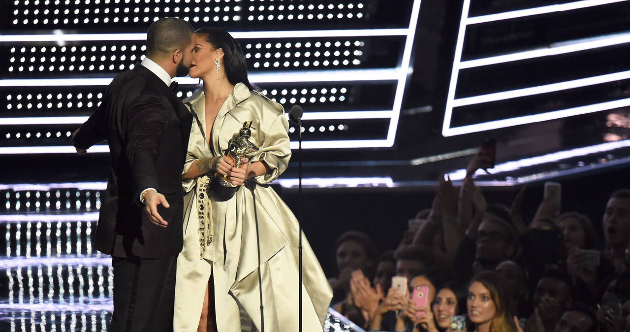 Drake i Rihanna razem na scenie /Michael Loccisano /Getty Images