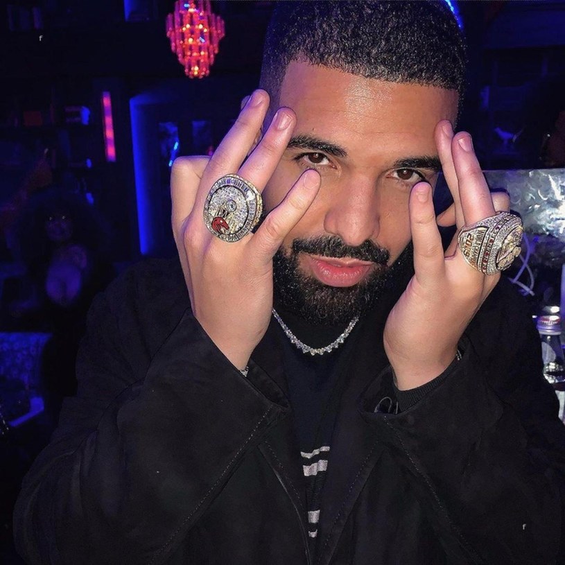 Drake nagrał wspólnie z Rihanną utwór „What’s My Name” /FaceToFace /Reporter