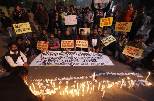 Dramat 23-letniej studencki wywołał falę protestów w Indiach /HARISH TYAGI   /PAP/EPA