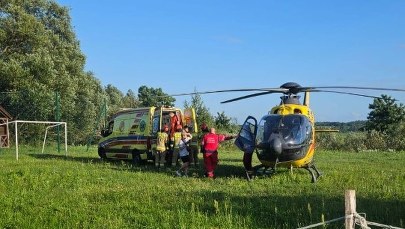Dramat na drodze: Motocyklista potrącił dwie 6-letnie dziewczynki 
