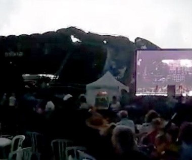 Dramat na festiwalu: Wiatr przewrócił scenę!