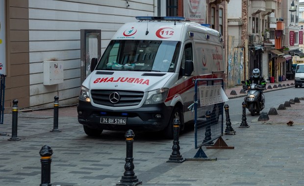 Dramat w hotelu. Matka i dzieci nie żyją, budynek zamknięty