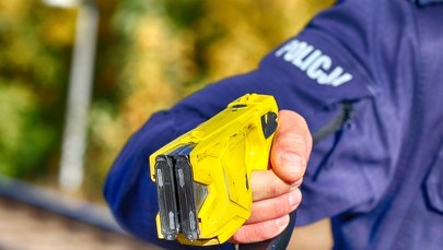 Dramat w Inowrocławiu: Policjanci użyli paralizatora, mężczyzna zmarł