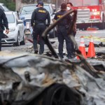 Dramat w San Diego: Niewielki samolot spadł na domy