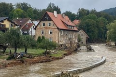 Dramatyczna sytuacja w Lądku-Zdroju. Powódź zdewastowała miasto