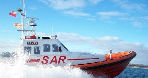 Dramatyczne chwile na promie. "Bryza" wypłynęła po pacjenta z podejrzeniem zawału 