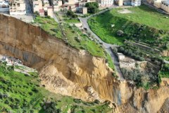 Dramatyczne osuwisko w Niscemi na Sycylii. Galeria