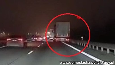 Dramatyczne sceny na autostradzie A4. Pijany rajd rumuńskiego kierowcy tira