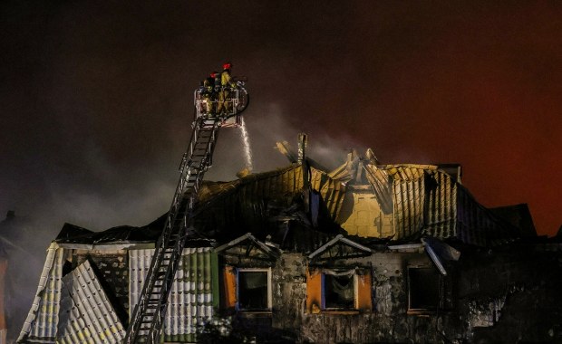Dramatyczne skutki pożaru w Ząbkach. "Ogromna tragedia"