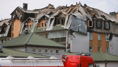 Dramatyczny pożar w Ząbkach. Część pogorzelców będzie mogła wejść do swoich mieszkań