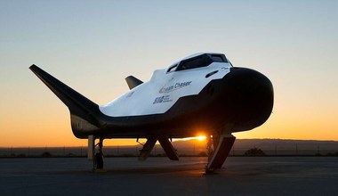 Dream Chaser zintegrowany przed lotem. Wahadłowiec ma latać na ISS