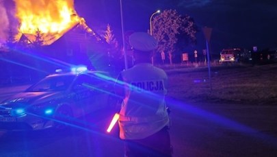 Drewniana restauracja stanęła w płomieniach. 12 zastępów w akcji