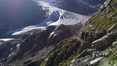 Drewniany most zawalił się pod dziećmi w Bawarii. Robiły sobie zdjęcie