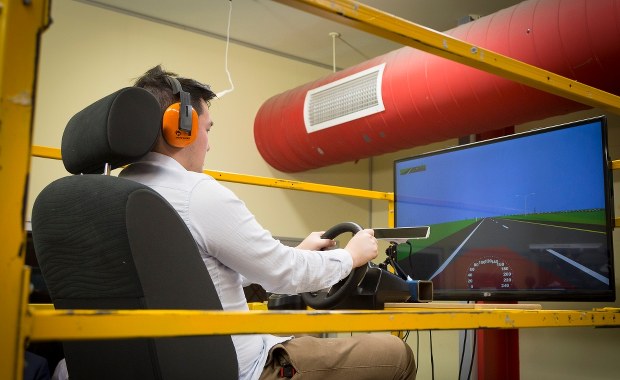 Drgania samochodu usypiają. Kierowcę...