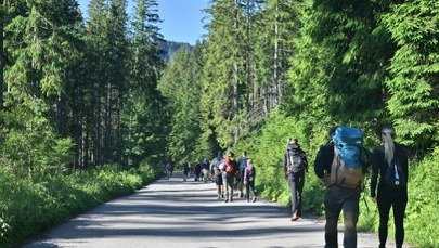 Droga do Morskiego Oka zamknięta. Kiedy turyści będą mogli wrócić na popularną trasę? 