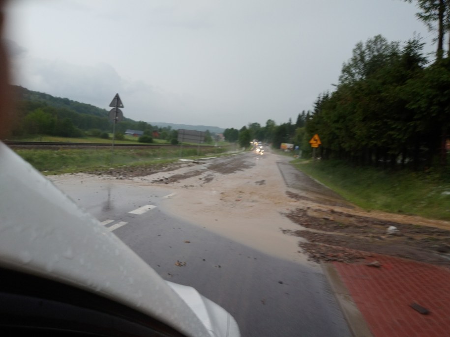 Droga miedzy Rzeszowem a Jasłem /Gorąca Linia RMF FM