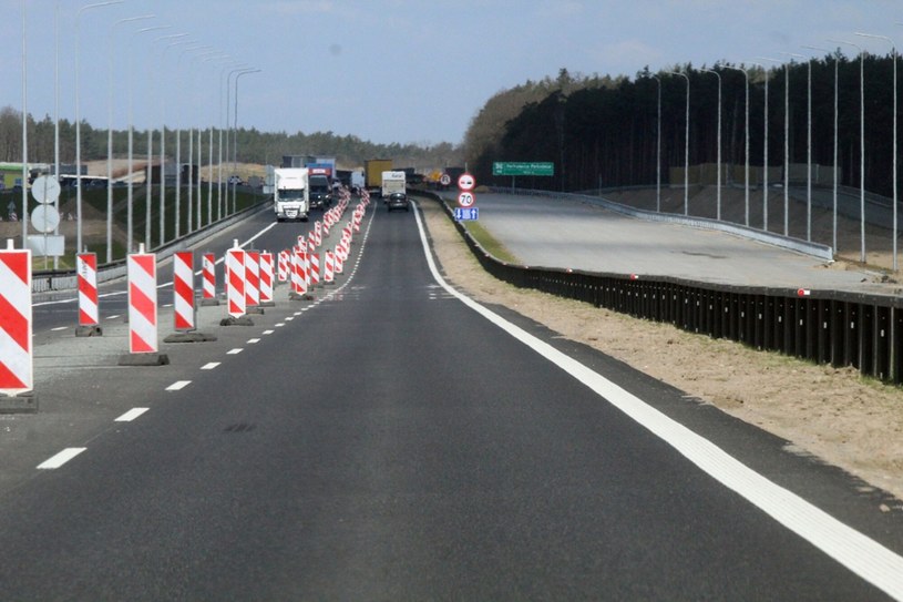 Droga S3 wciąż jest w budowie. Brakuje ponad 60 kilometrów trasy. /Piotr Krzyżanowski / Polska Press Grupa /East News