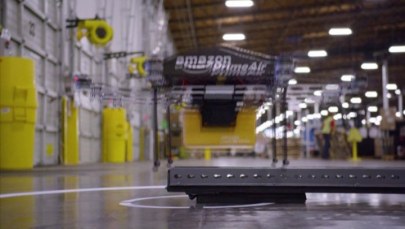 Dron dostarczą zakupy zrobione w Amazonie