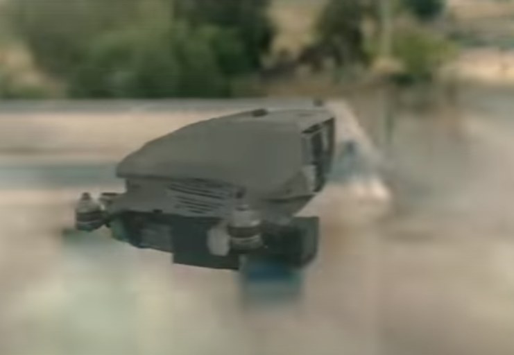 Dron Lanius jest wyposażony w ładunek wybuchowy, aby eksplodować i wyeliminować wrogiego żołnierza /YouTube