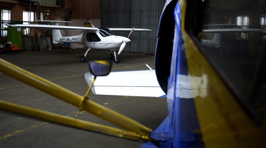 Dron na platformie ultralekkiego samolotu Czajka, produkowany w zakładach Aero-Kros w Krośnie /Darek Delmanowicz /PAP