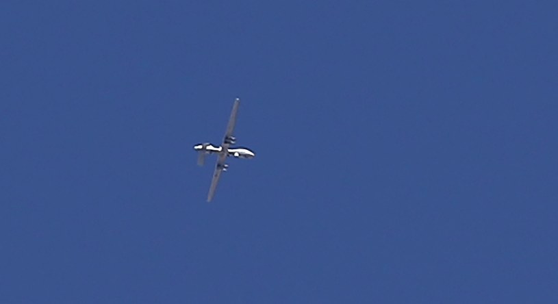Dron (zdjęcie ilustracyjne) /THOMAS COEX /AFP