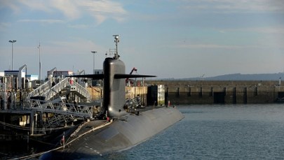 Drony nad bazą okrętów podwodnych z bronią jądrową. Reakcja Francji