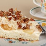 Drożdżowa rozkosz z serem, jabłkami i orzechami. Przepis jak z najlepszej cukierni