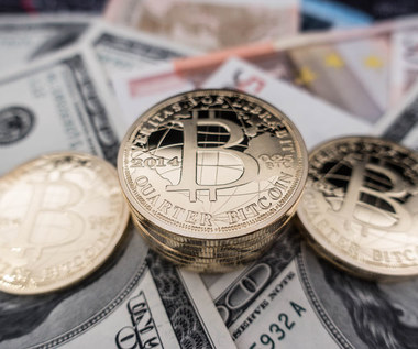 Drożeje bitcoin i inne kryptowaluty. Eksperci ostrzegają przed "pompowaniem" cen