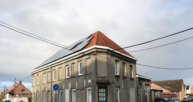 Drugi dom, który w Nechin kupił Gerard Depardieu /AFP