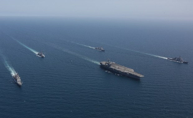 Drugi lotniskowiec USA może popłynąć na Bliski Wschód